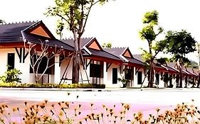 บางรัก รีสอร์ท